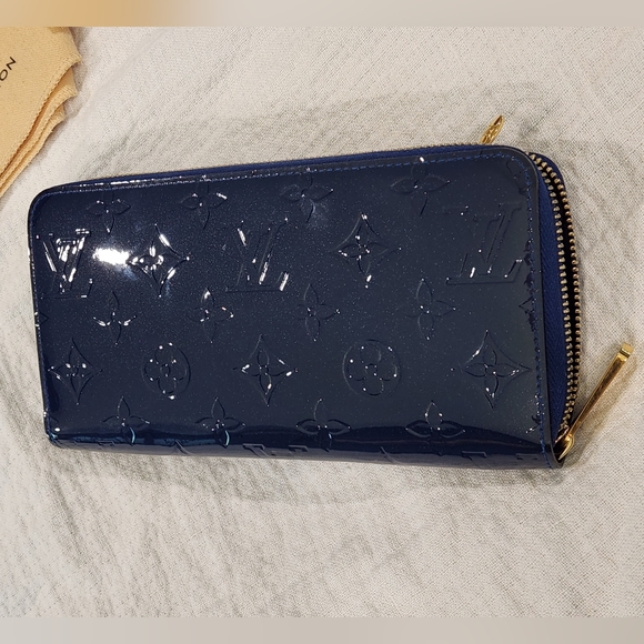 Louis Vuitton Monogram Vernis Zippy Wallet Grand Bleu Blue Card Holder Clutch - Picture 5 of 12